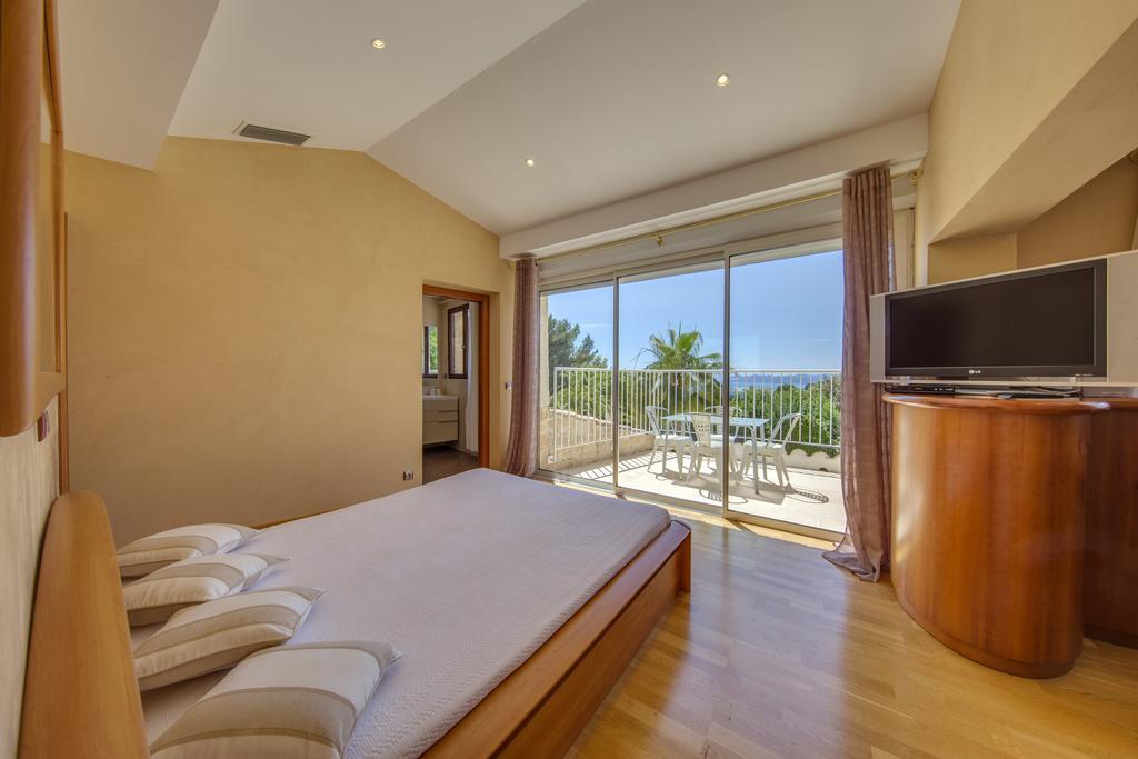 Domaine Du Mont Leuze Villa Villefranche-sur-Mer Dış mekan fotoğraf